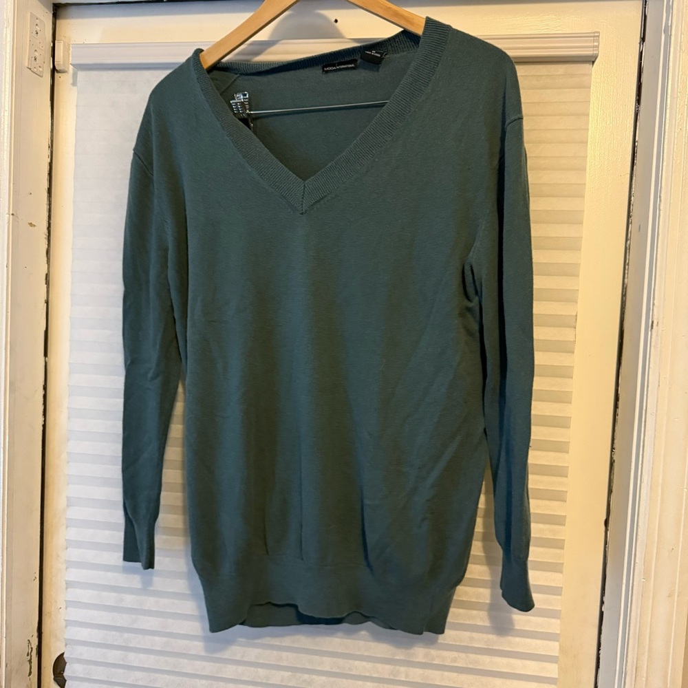 Green sweater